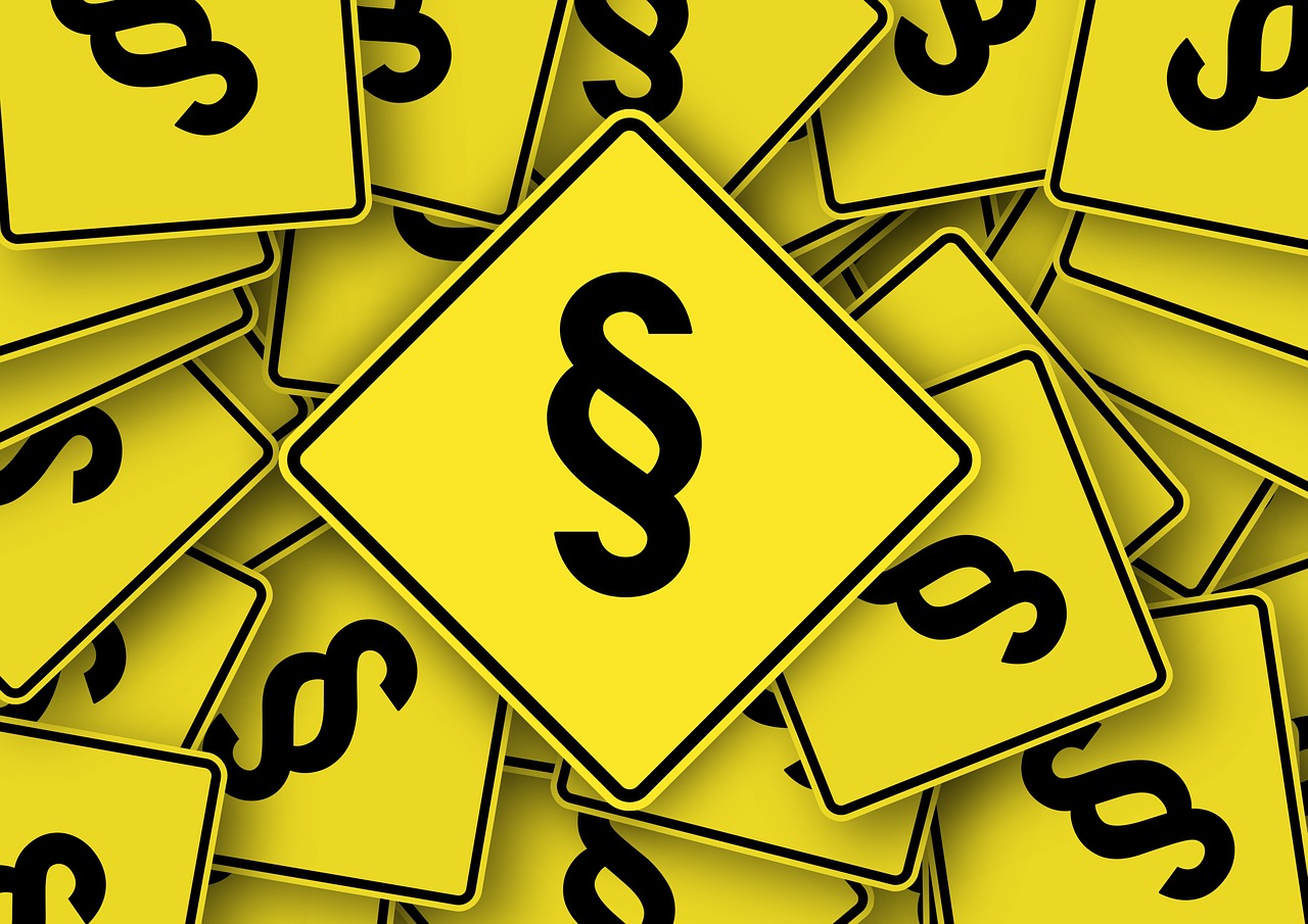 反洗钱合规：香港公司银行账户资金监控红线